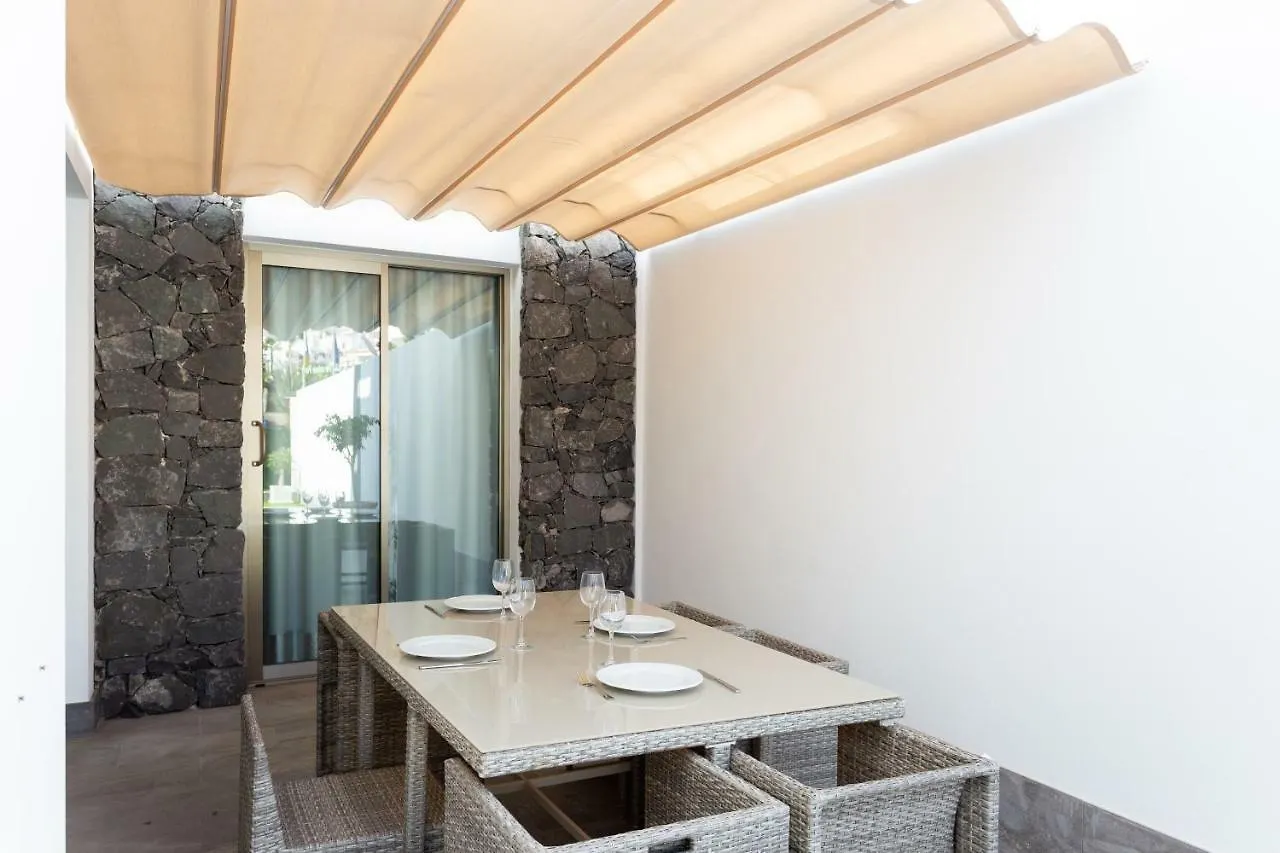 ארונה Portofino Resort ספרד
