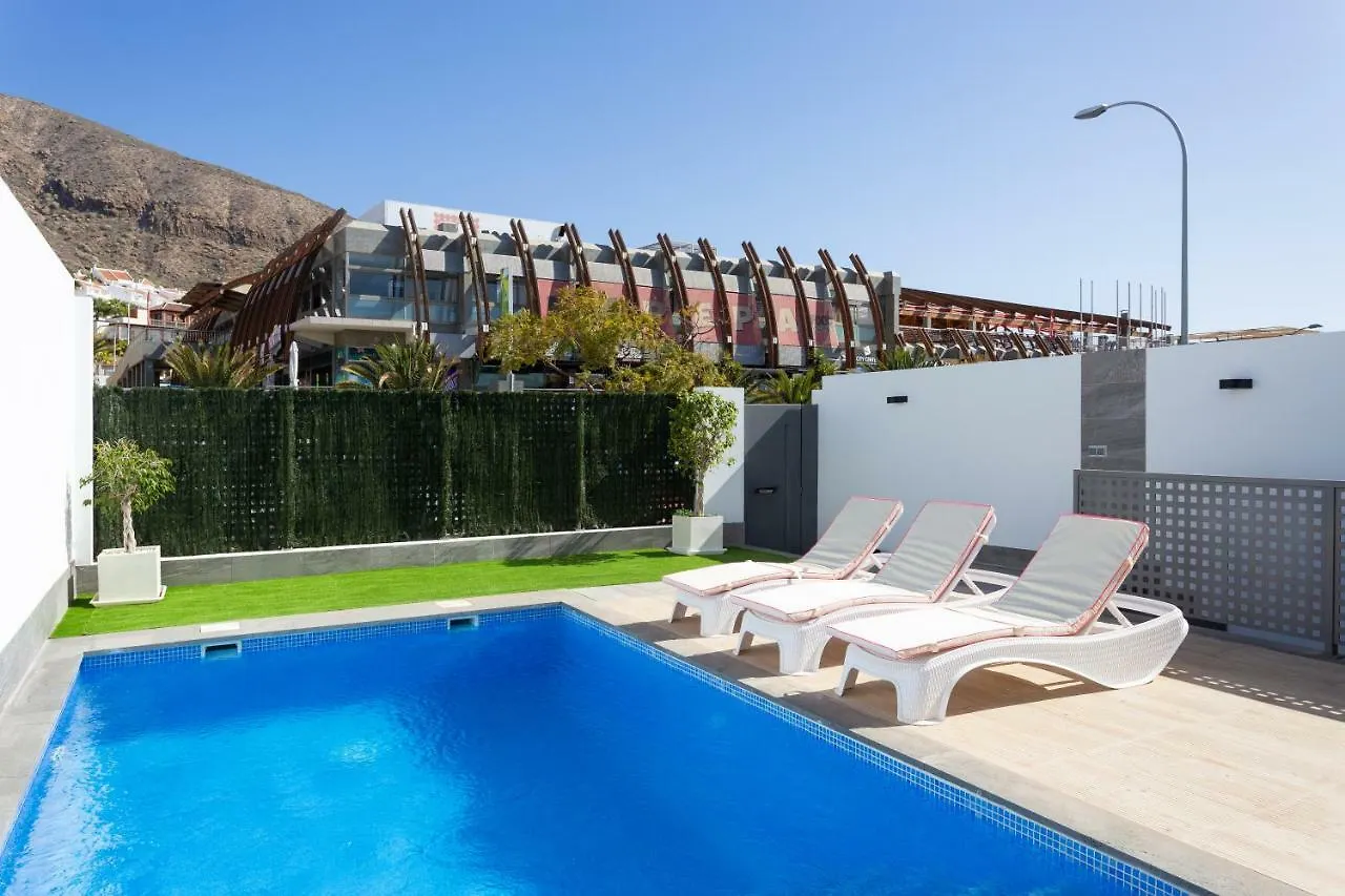 וילה ארונה Portofino Resort